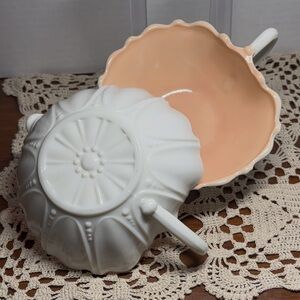 Pair Vintage Anchor Hocking Vitrock Oyster Pearl Nappy Dishes Dusty Peach